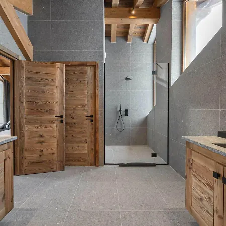 샬레 De Luxe Avec Piscine Et Sauna A - Fr-1-562-49 쿠쉐벨